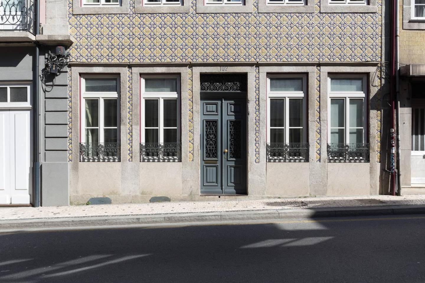 Get A Golden And Flower Flat Porto Exteriér fotografie